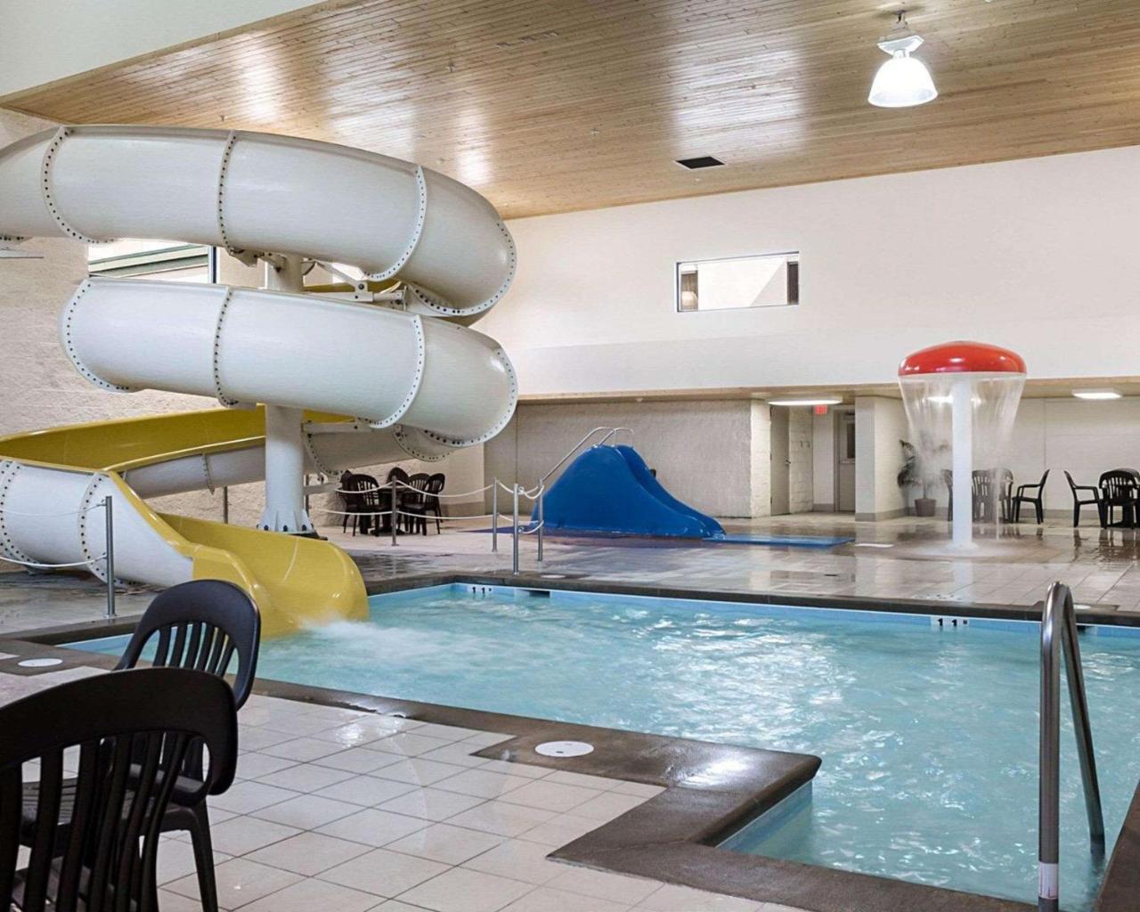 Mainstay Suites Bismarck Exterior photo
